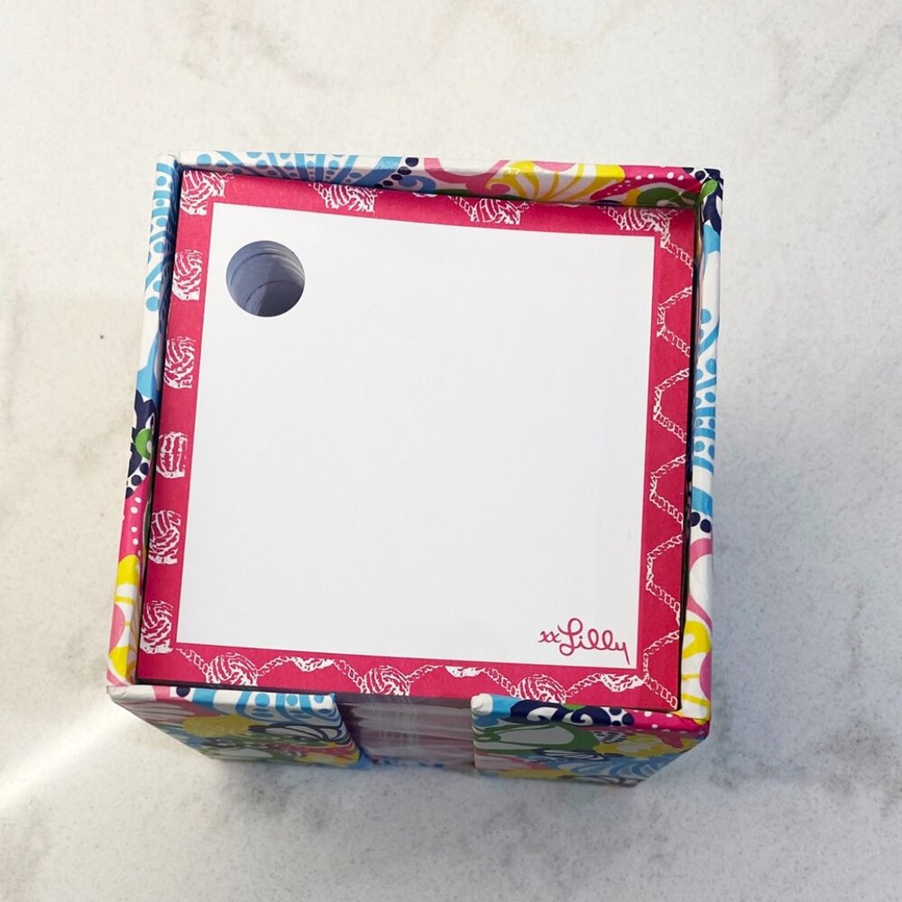 Lilly Pulitzer Note Cube Papers with Holder Set #135402